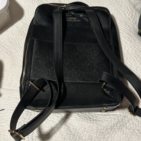 Exc condition Calpak backpack black - Picture 2 of 4